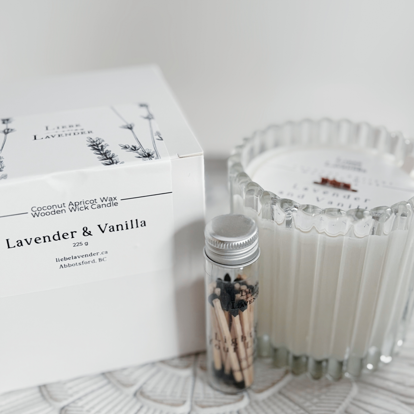 Luxury Lavender & Vanilla Candle with Matches