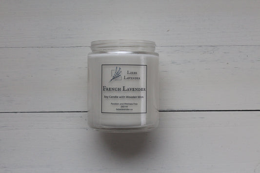 Soy Candle - Wooden Wick - Glass Jar (250 ml)